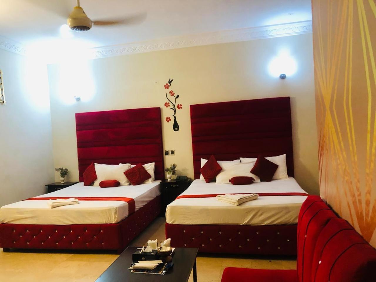 Hotel Royal Grand Lahore Eksteriør billede