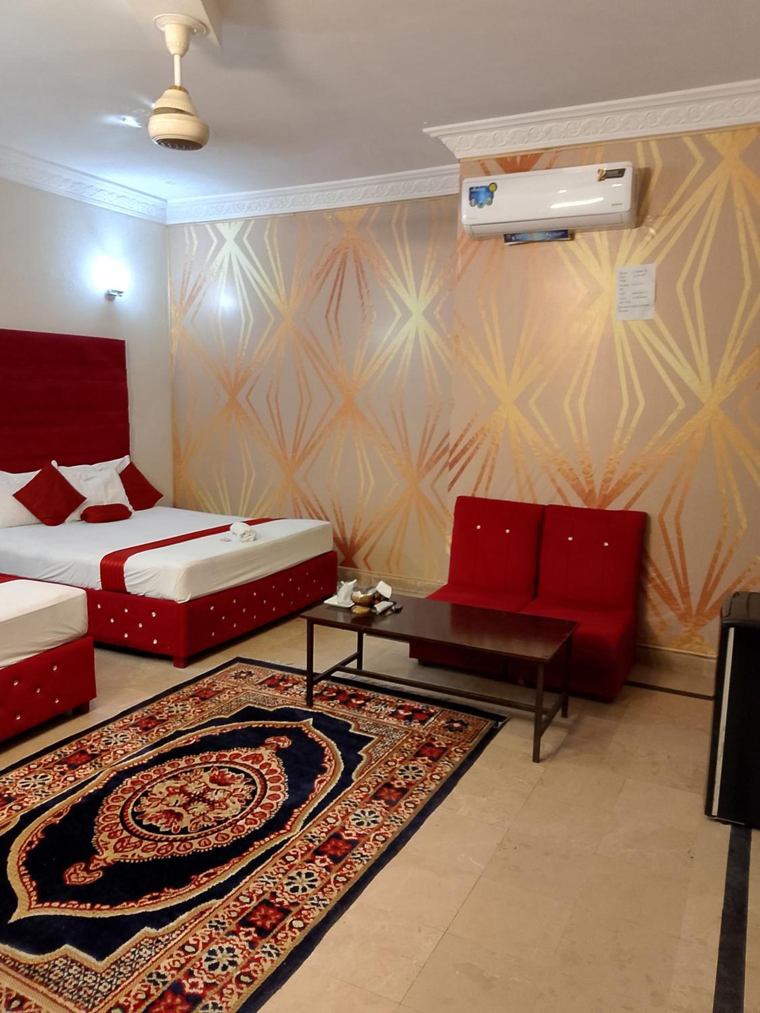 Hotel Royal Grand Lahore Eksteriør billede